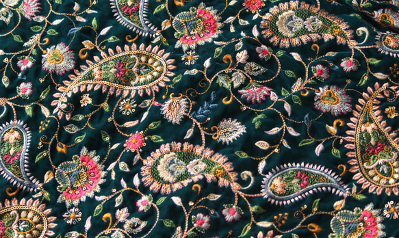 刺繍生地 No.8 ベルベット刺繍生地 レース インド刺繍リボン