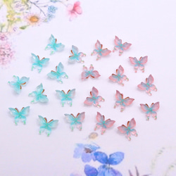 新作★ 変色する蝶々デコパーツ   樹脂パーツ　エメラルドブルー→チェリーピンク×ブルー 8枚目の画像