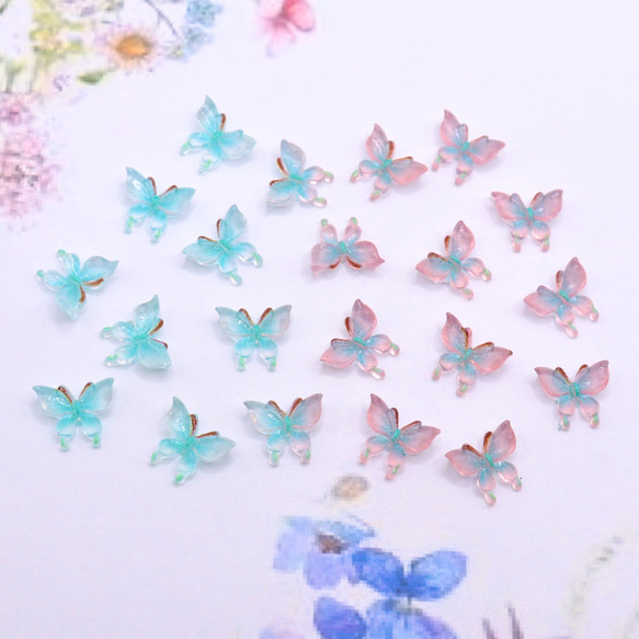 新作★ 変色する蝶々デコパーツ   樹脂パーツ　エメラルドブルー→チェリーピンク×ブルー 5枚目の画像