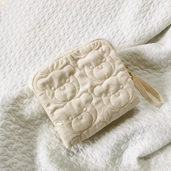 kumamimi omutsu pouch クリーム　くまみみ　オムツポーチ　お着替えポーチ　お尻拭きポーチ　くま 2枚目の画像