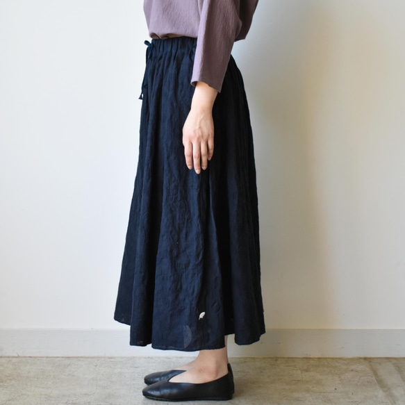 綿麻素材が清涼感を演出する桐生織スカート【SOSK253S】 