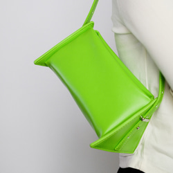 ハンドバッグ　ショルダーバッグ　2WAYハンドバッグ　 質感　PU革　緑　大人可愛い　上質　エコバッグ　オリジナル 19枚目の画像