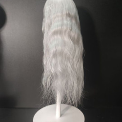 bjd人形 ドールウィッグ 多量版　バウンシーヘアネット シルバーホワイト シルバーグレー 中分け  頭皮シミュレーショ 2枚目の画像