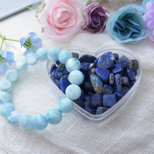 100★限定残りラスト★聖なる石♡艶々極上☆【天然ラピスラズリさざれ石】❤️ お得品】ラピスラズリ さざれ石 浄化用75g 大粒 お守り 紺色 ネイビー