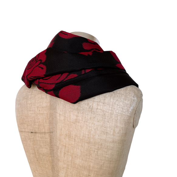 赤黒スヌード 男女兼用  ギフト 和装 和柄 贈り物 和モード 父の日 敬老の日 着物リメイク （R552） 3枚目の画像