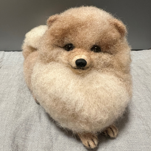 ☆羊毛フェルト☆手乗りクリーム ポメラニアン☆ハンドメイド 羊毛フェルト ポメラニアン クリーム | iichi 日々の暮らしを