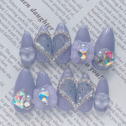 くすみパープルの量産型ネイルチップ ネイルチップ（つけ爪） ネイル  