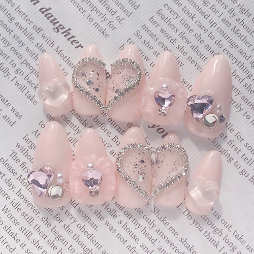 ミルクピンクの量産型ネイルチップ ネイルチップ（つけ爪） ネイル  