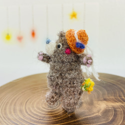 クマ ブローチ 帽子 肉球 アルパカ 毛糸 かぎ針編み bear 夏 3枚目の画像