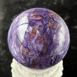 魔女石【紫龍石】球體（圓球）42mm 第4張的照片