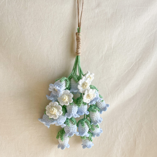 カンパニュラと小さな野花のスワッグ カンパニュラと小さな野花のスワッグ スワッグ sui-sui-obake 通販