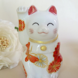 【sale】赤い着物柄の招き猫（ペア）　磁器　ポーセラーツ 2枚目の画像