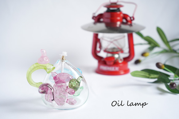 リスさんとドングリのオイルランプ スタンドライト・テーブルランプ