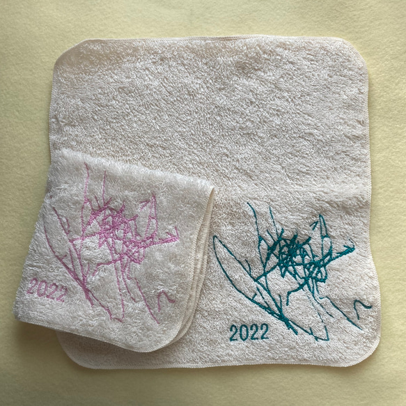 今治タオル　ふんわりハンドタオル　　刺繍でおえかきタオル　世界でひとつだけのプレゼントに。　刺繍糸２色 11枚目の画像
