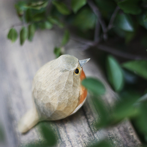 天然木 夫婦鳥木彫りの置物（鳥と松）