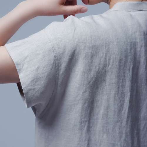 wafu】リネンワンピース 波ピンタックスタンドカラードレス / 灰桜