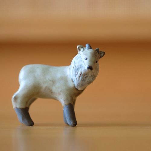 受注制作]カモシカ 動物オブジェ その他置物 わのえ工房 通販 16000083