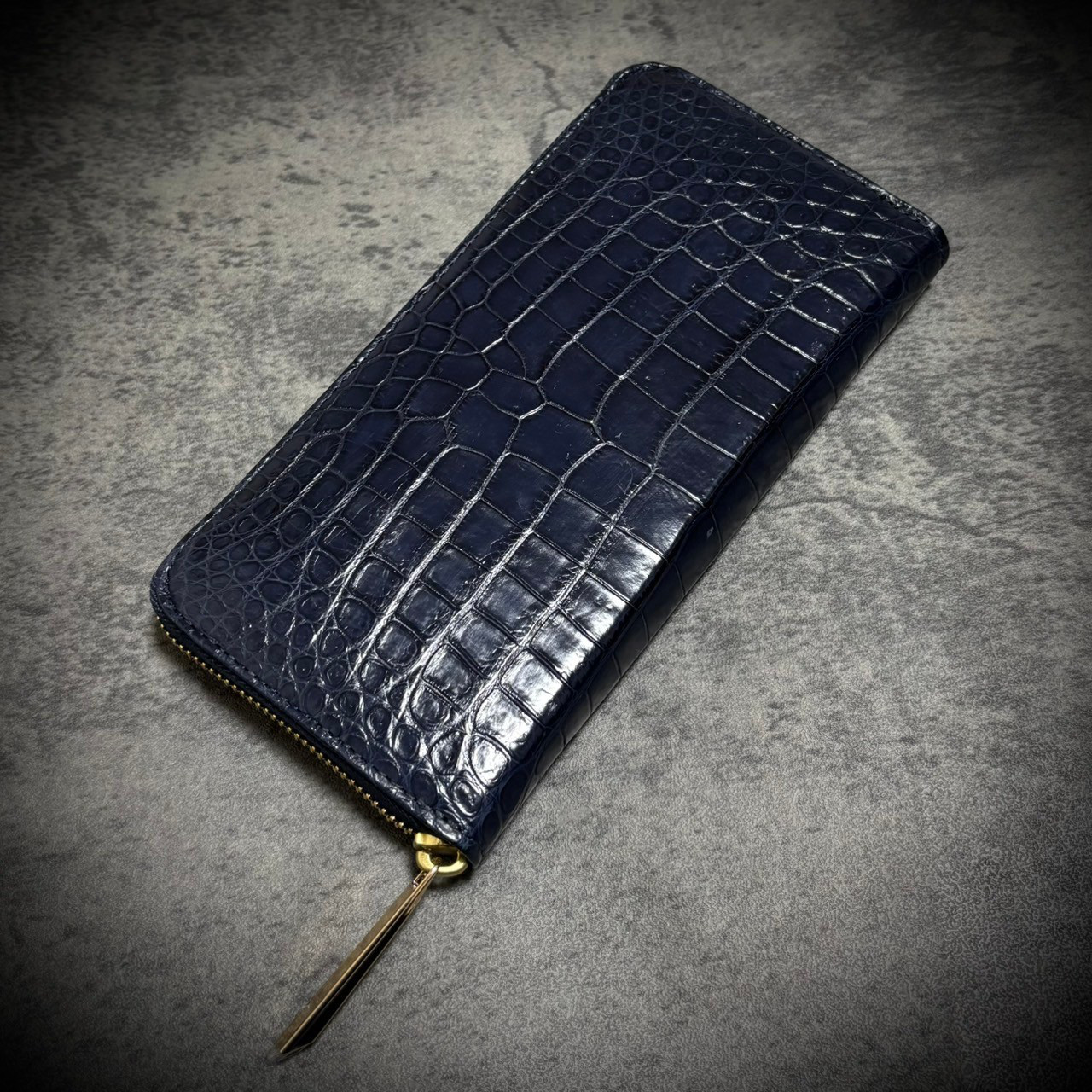 クロコダイル 長財布 メンズ レディス 大容量 カード１５枚収納 長財布 ワニ革 腹部 一枚革 ネイビー 紺