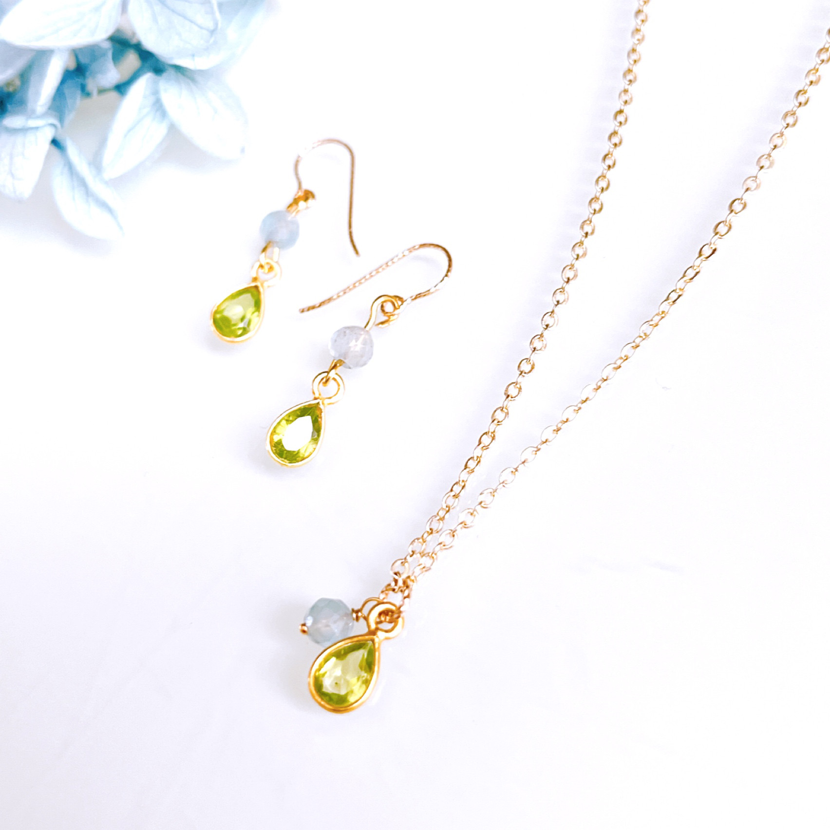 ドラマ着用【特集掲載】ペリドットとアパタイトネックレス＆ピアス/イヤリングセット　14kgf 誕生日 母の日 ギフト