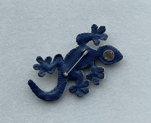 ビーズ刺繍のブローチ　-カラフルヤモリ-gecko 7枚目の画像