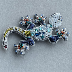 ビーズ刺繍のブローチ　-カラフルヤモリ-gecko 6枚目の画像