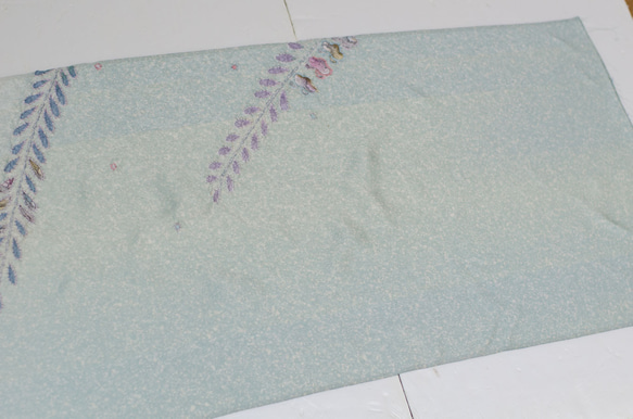 正絹　青磁色辻が花はぎれ　1.1m 和小物、つまみ細工などに 3枚目の画像