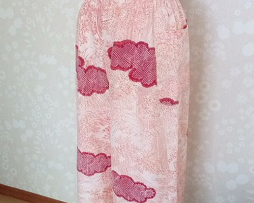 着物リメイク　絹　パンツ　ペチコート付き　ポケット付き　パンツのみ販売 着物リメイク 絹 パンツ ペチコート付き ポケット付き パンツ