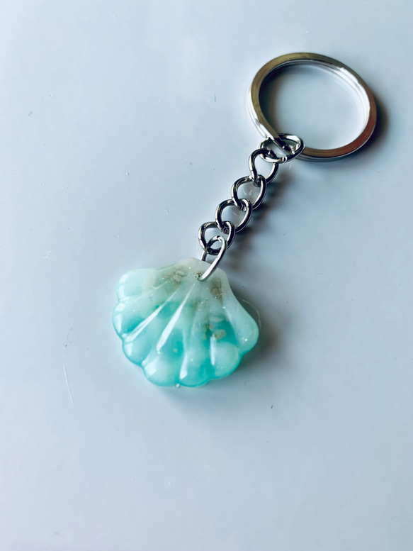 海をつめこんだハンドメイドキーホルダー