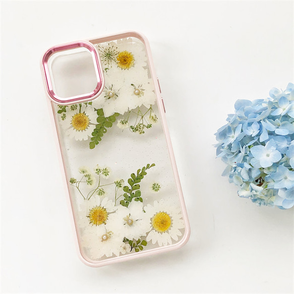 『かすみ草＆千鳥草』 シリコンケース 押し花スマホケース  iPhone15Pro/14/13/12/SE/7/8 6枚目の画像