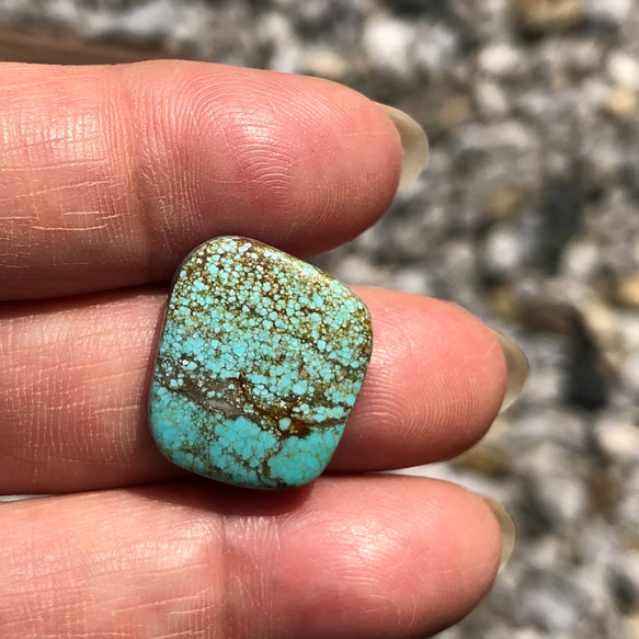 10,6ct No8 Turquoise ナンバーエイトターコイズ NO8-17 ルース 天然石 スパイダーウェブ 5枚目の画像