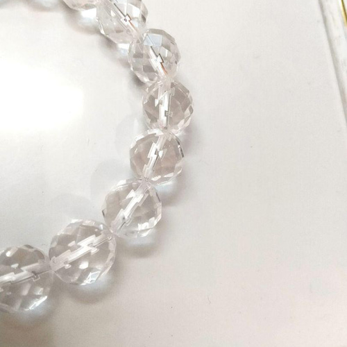 〇クオーツ・水晶〇天然石ブレスレット 多面カット珠10mm