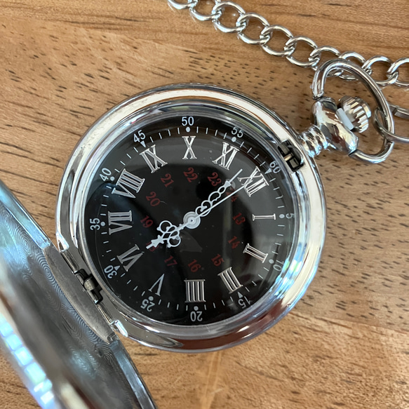 メタル・フェイス 懐中時計 クリップチェーンつき フックチェーン