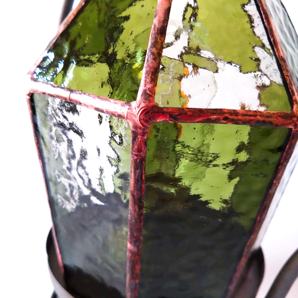 ステンドグラスランプ・魔女の瞳/深緑　アンティーク調・魔法のテーブルライト　LEDライト/LEDランタン ステンドグラスランプ 魔女の瞳/深緑　アンティーク調