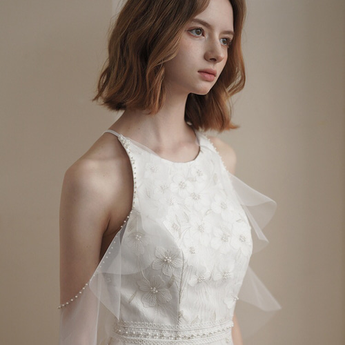 総レース バッククロスストラップドレス ドレス ウララ--1000着達成  