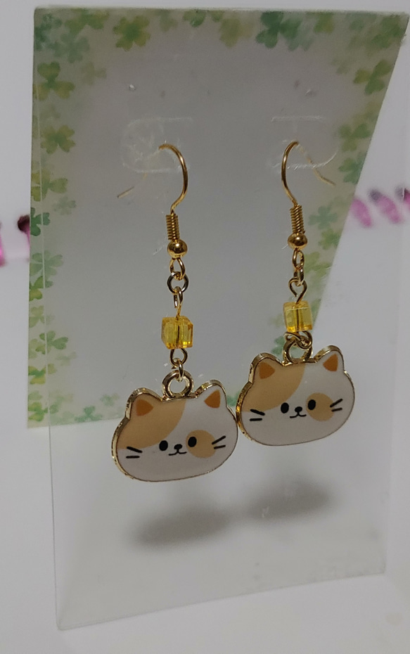 【ハンドメイド】猫ちゃん ピアス 3枚目の画像