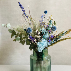 Blue meadow　‐　青い草原　‐　花器付きアレンジ 4枚目の画像