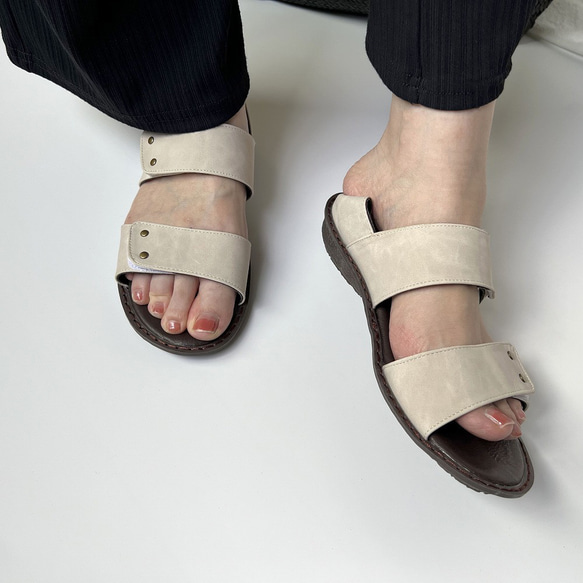 【全部で5色】かかと付き　テープで足にフィット♪　カシメが可愛いバックバンドサンダル　6821 4枚目の画像