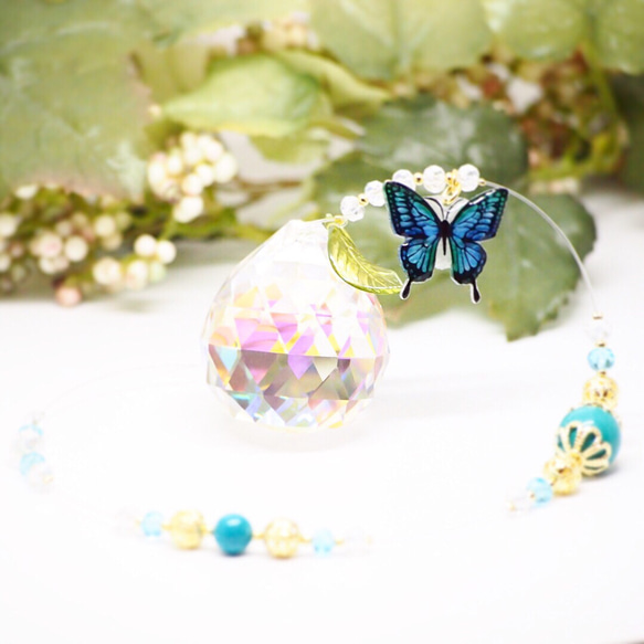 【30㎝】幸せ運ぶ「青い蝶」と「勇気の石」ターコイズのサンキャッチャー 3枚目の画像