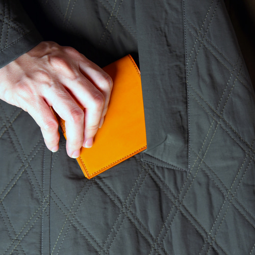 もっと 小さく薄い財布 dritto 2 thin 最小クラスの2つ折り財布 二