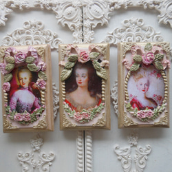 薔薇とリボンのマリーアントワネットの肖像画　ミニアートパネル 3枚目の画像