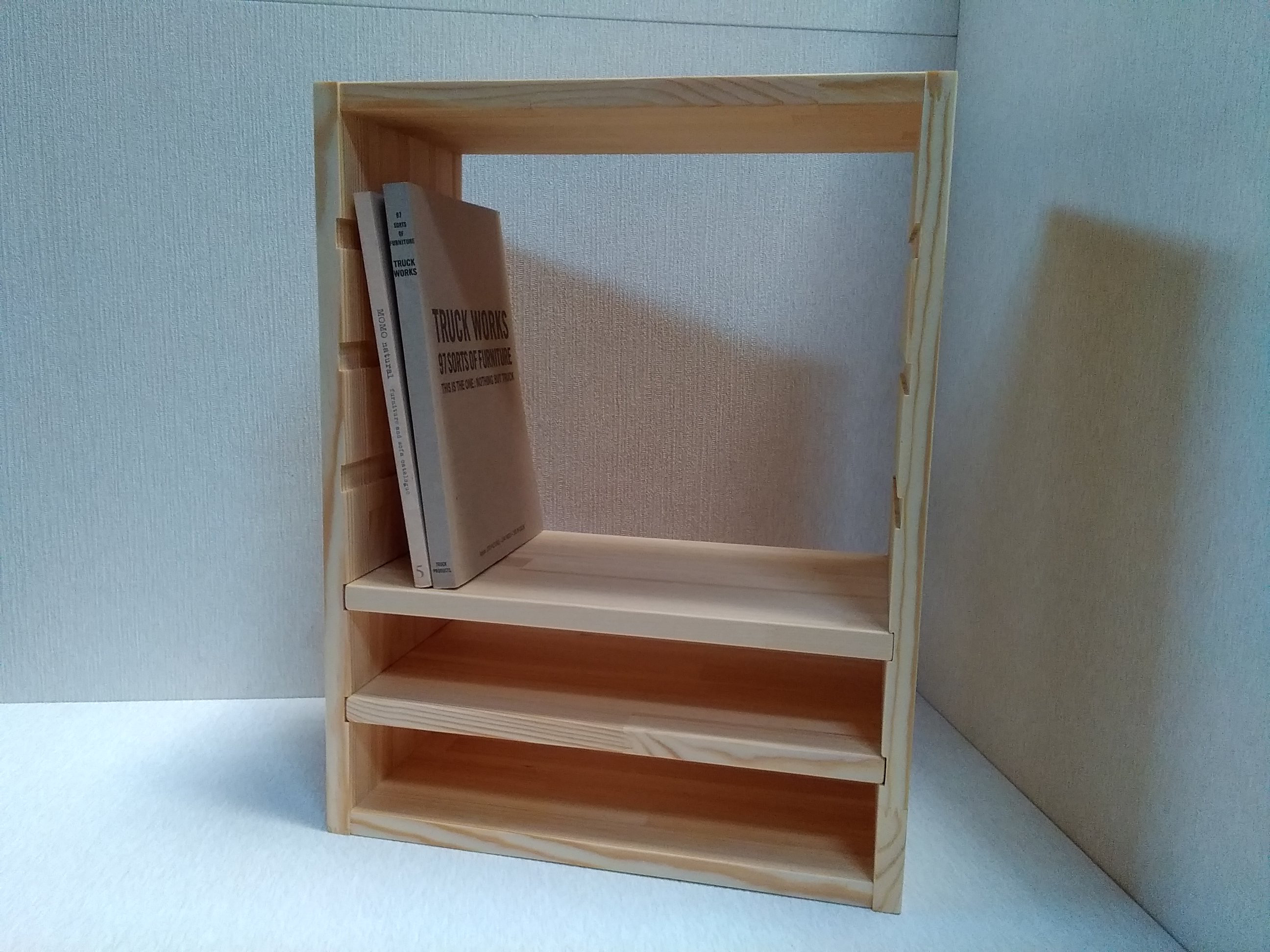 A4ファイナル対応収納可動棚(仕切板2枚付き）背面板無しタイプ