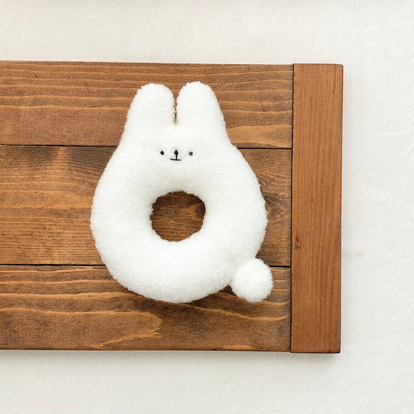 兔子甜甜圈杯墊 第2張的照片