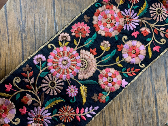 ５０ｃｍ～　幅約12.5cm　8色　インド刺繍リボン　綿 9枚目の画像