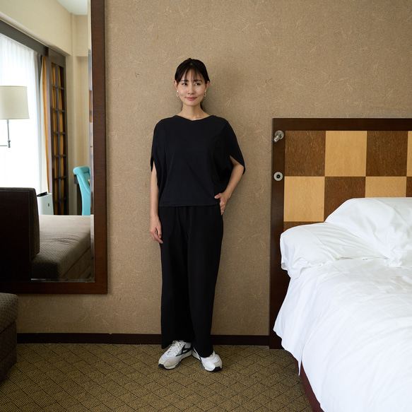 Morino Gakko 真正放鬆的蝙蝠T恤和褲子上下套裝 [黑色] 第13張的照片