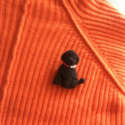 羊毛フェルト　ブラック（黒茶）トイプードル　ブローチ　 7枚目の画像