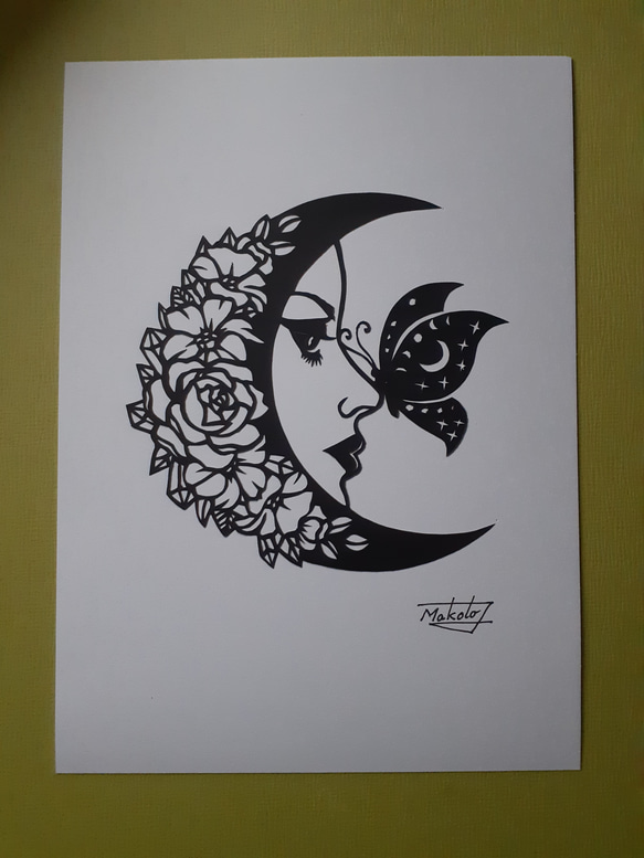 切り絵アート　花月と蝶と美女 2枚目の画像