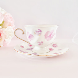 ピンクの紫陽花〜カップ＆ソーサー 3枚目の画像