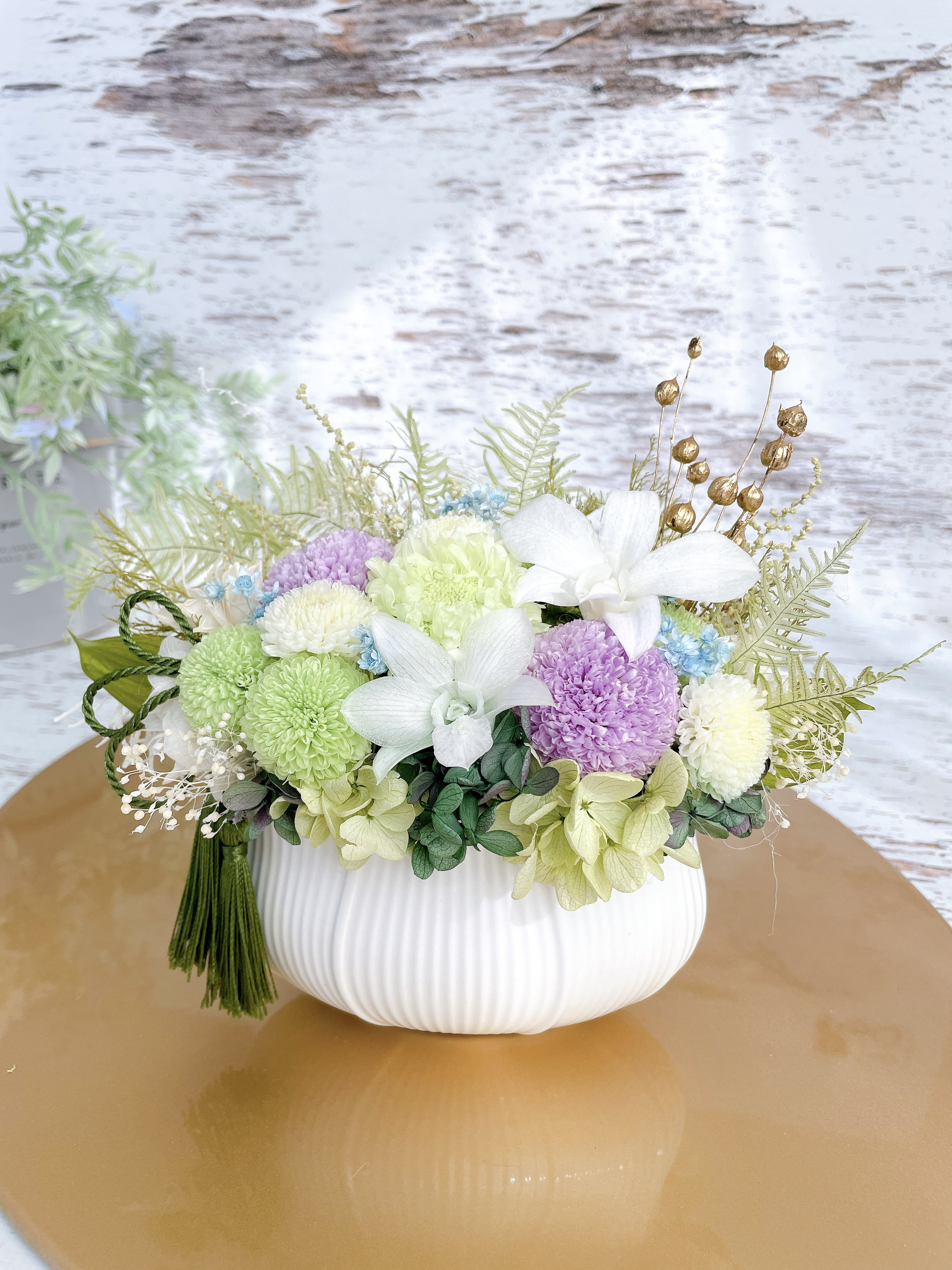 ポンポン菊の仏花アレンジ（グリーン・パープル）　　/プリザーブドフラワー/お悔やみ/お供え/仏花        Ω