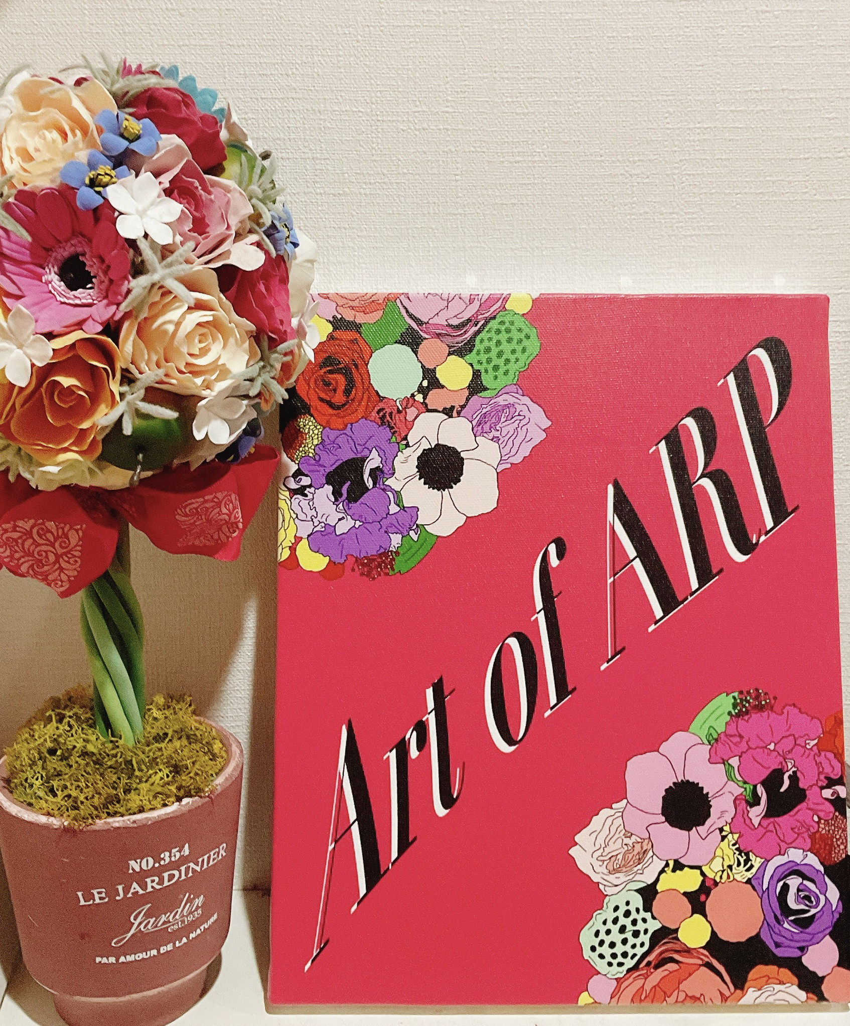 専用ページです(^^) 模様の一部に名前を入れた絵のオーダーメイド オーダーメイド水彩画】A4サイズに1名様〜虹色似顔絵 | 色李画廊