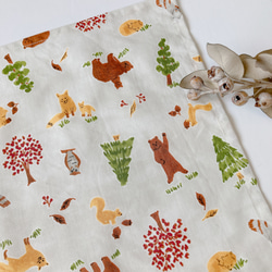 ハンガリー 手織りリネンの花刺繍キッチンクロス【sa733